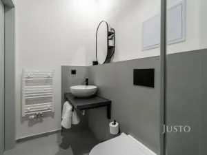 Prodej apartmánu, Praha - Karlín, Prvního pluku, 24 m2