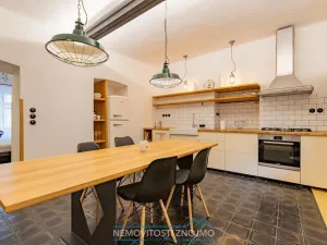 Prodej bytu 2+kk, Znojmo, Na Kopečku, 59 m2