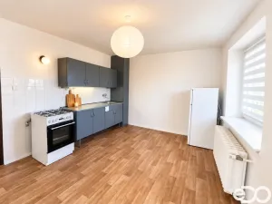 Pronájem bytu 2+1, Pardubice, Teplého, 53 m2