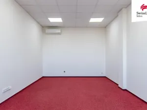 Pronájem kanceláře, Praha - Kyje, Lednická, 403 m2