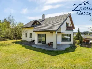 Prodej rodinného domu, Nespeky - Městečko, Na Mělách, 278 m2