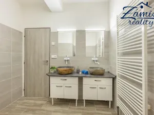 Prodej rodinného domu, Nespeky - Městečko, Na Mělách, 278 m2