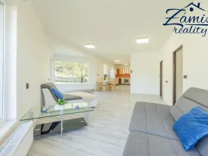 Prodej rodinného domu, Nespeky - Městečko, Na Mělách, 278 m2