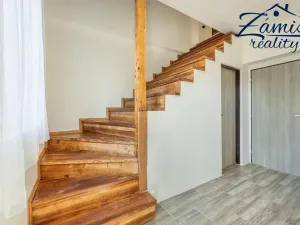 Prodej rodinného domu, Nespeky - Městečko, Na Mělách, 278 m2