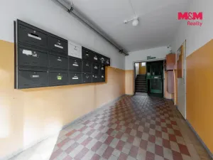 Prodej bytu 3+1, Chodov, Obránců míru, 55 m2