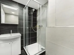 Prodej bytu 2+kk, Praha - Černý Most, Smikova, 44 m2