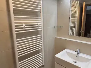 Pronájem bytu 3+kk, Praha - Holešovice, Komunardů, 75 m2