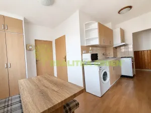 Pronájem bytu 3+1, Vsetín, Jiráskova, 61 m2