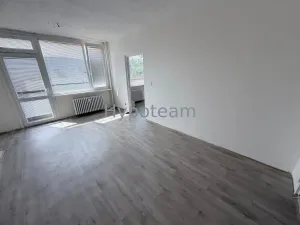 Pronájem bytu 1+1, Ústí nad Labem - Neštěmice, Sibiřská, 42 m2