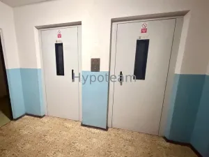 Pronájem bytu 1+1, Ústí nad Labem - Neštěmice, Sibiřská, 42 m2