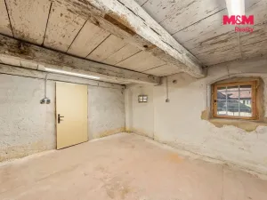Prodej rodinného domu, Blšany u Loun, 400 m2
