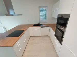 Pronájem bytu 4+kk, Babice, K Vile, 146 m2