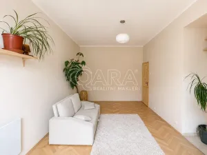 Pronájem kanceláře, Praha - Vinohrady, Nad Petruskou, 35 m2