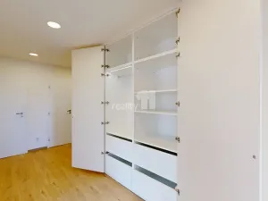 Prodej bytu 3+kk, Praha - Holešovice, Tusarova, 74 m2