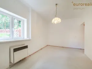 Prodej bytu 2+kk, Mariánské Lázně, Mladějovského, 41 m2