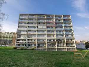 Prodej bytu 3+1, Praha - Řepy, Nevanova, 70 m2