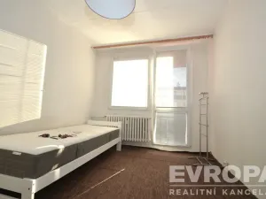 Pronájem bytu 3+1, Praha - Újezd nad Lesy, Malešovská, 75 m2