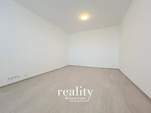 Pronájem bytu 1+1, Znojmo, MUDr. Jana Janského, 40 m2