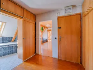 Prodej bytu 3+kk, Holýšov, Husova třída, 73 m2
