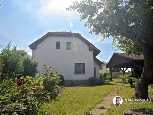 Prodej rodinného domu, Stěžery, Lipová, 186 m2