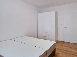 Pronájem bytu 2+1, Lovosice, Sady pionýrů, 56 m2