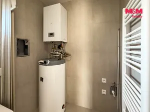 Prodej rodinného domu, Ořech, Karlštejnská, 112 m2