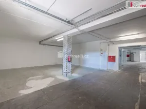Pronájem výrobních prostor, Doksy, Václ. Plecitého, 4300 m2
