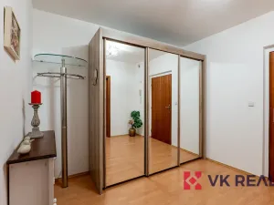 Prodej bytu 2+kk, Praha - Břevnov, Šlikova, 63 m2