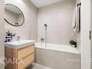 Prodej bytu 2+kk, Praha - Holešovice, Tusarova, 43 m2