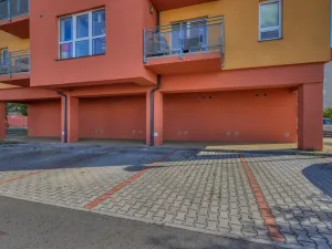Pronájem bytu 2+kk, Plzeň, U Borských kasáren, 52 m2