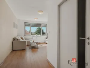 Prodej bytu 2+1, Dobronín, Šeříková, 64 m2