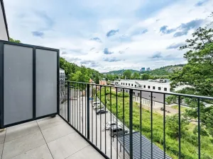 Pronájem bytu 2+kk, Praha - Hlubočepy, Na Zlíchově, 38 m2