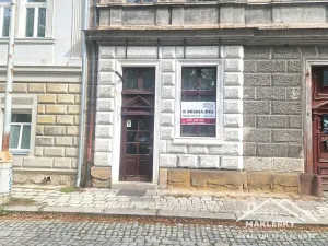 Pronájem obchodního prostoru, Kostelec nad Černými lesy, náměstí Smiřických, 75 m2