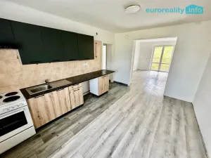 Prodej bytu 2+1, Horní Slavkov, Zahradní, 57 m2