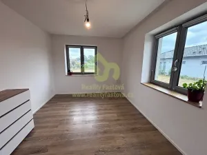 Prodej rodinného domu, Lužany, 156 m2