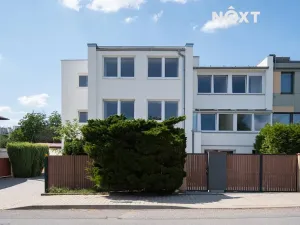 Prodej bytu 1+kk, Praha - Kyje, Vajgarská, 20 m2
