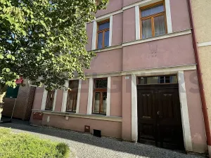 Pronájem bytu 2+kk, Pardubice, Hronovická, 50 m2
