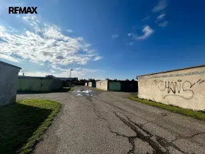 Prodej garáže, Hradec Králové, 16 m2