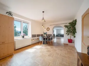 Prodej rodinného domu, Horní Planá, Komenského, 250 m2