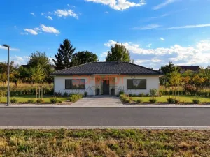 Prodej pozemku pro bydlení, Lanžhot, Školní, 491 m2