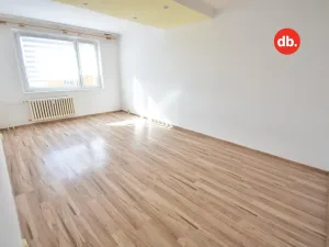 Pronájem bytu 2+1, Hroznětín, Sídliště, 60 m2