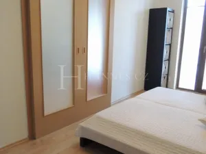 Pronájem bytu 2+kk, Praha - Libeň, Nad Rokoskou, 69 m2