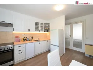 Pronájem bytu 2+1, Roztoky, Masarykova, 50 m2