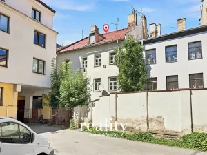 Prodej půdního prostoru, Jihlava, Husova, 160 m2