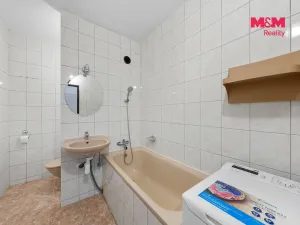 Pronájem bytu 2+kk, Ústí nad Labem, Obvodová, 46 m2