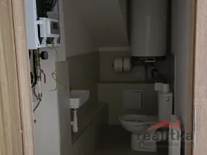 Pronájem bytu 4+kk, Opava - Město, Nákladní, 107 m2