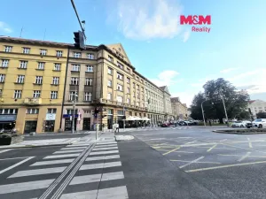 Prodej bytu 2+1, Praha - Bubeneč, Vítězné náměstí, 51 m2