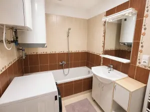 Pronájem bytu 3+kk, Tlučná, 56 m2