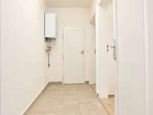 Pronájem bytu 2+kk, Praha - Vršovice, Slovinská, 45 m2
