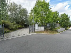 Prodej rodinného domu, Praha - Benice, Na koupaliště, 144 m2